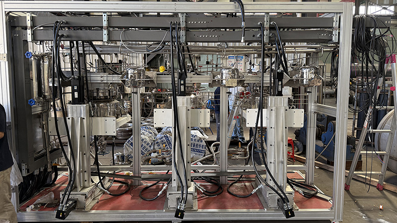 防爆伺服电机在反应釜上方案