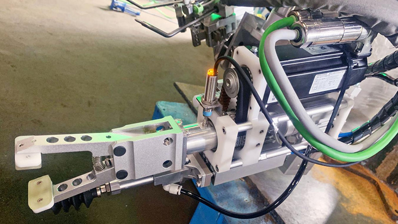 防爆伺服电机在自动加油机上方案