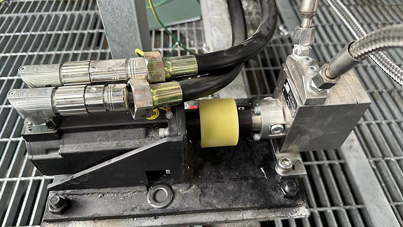 防爆伺服电机在齿轮泵上方案