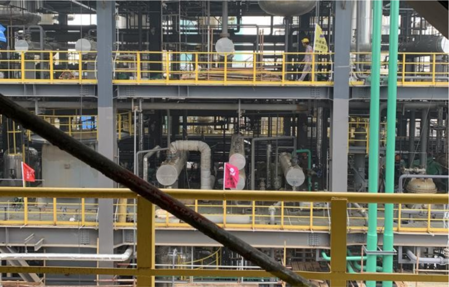 防爆伺服电机在树脂加工改造设备上方案